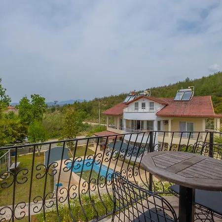 Infinity Lily Tatil parkı