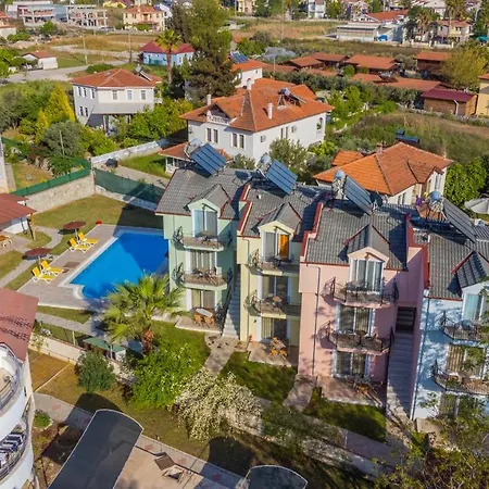 Infinity Lily Parque de vacaciones Fethiye