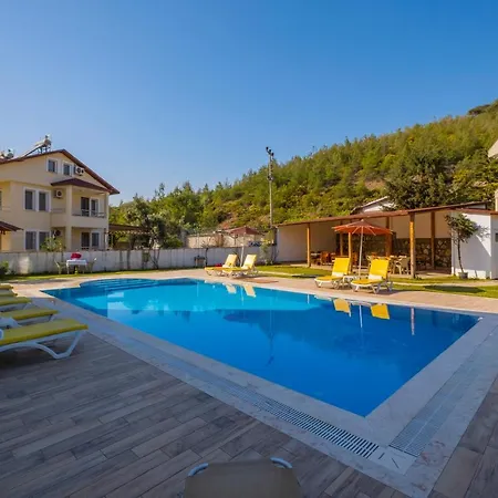 Tatil parkı Infinity Lily 2*